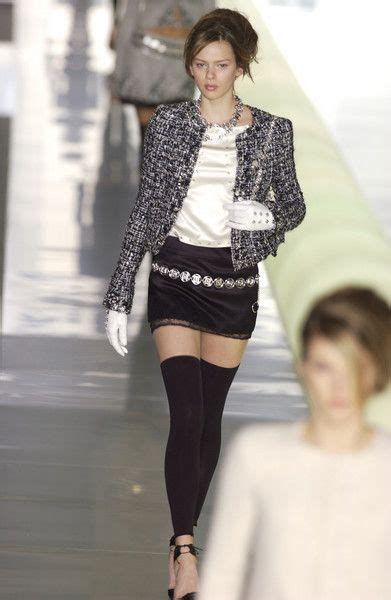 Chanel runway fall 2003